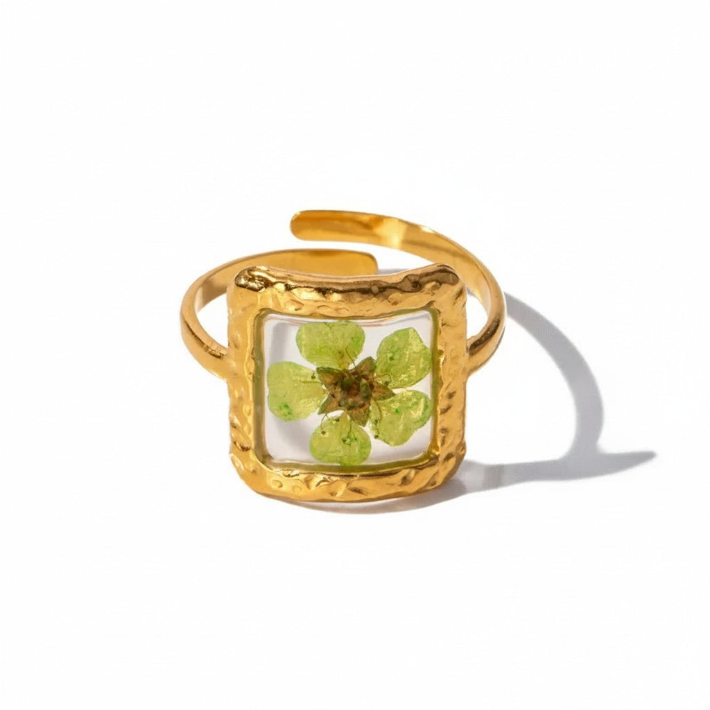Green Floral Stone Open Ring