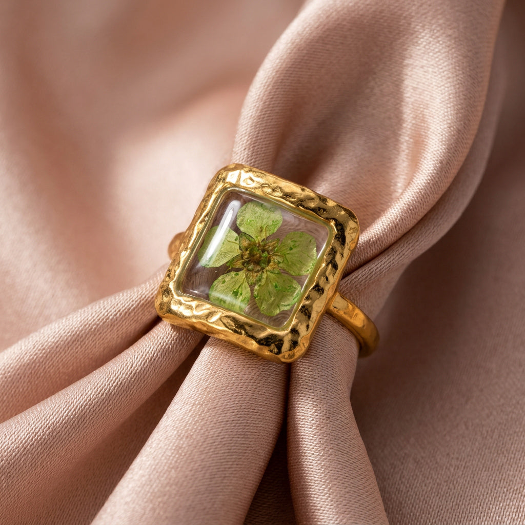 Green Floral Stone Open Ring
