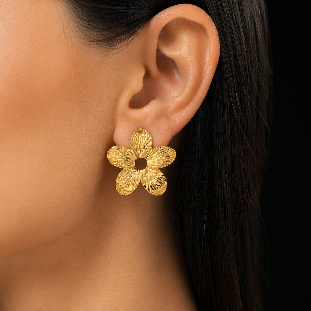 Gold Flower Earring Set
